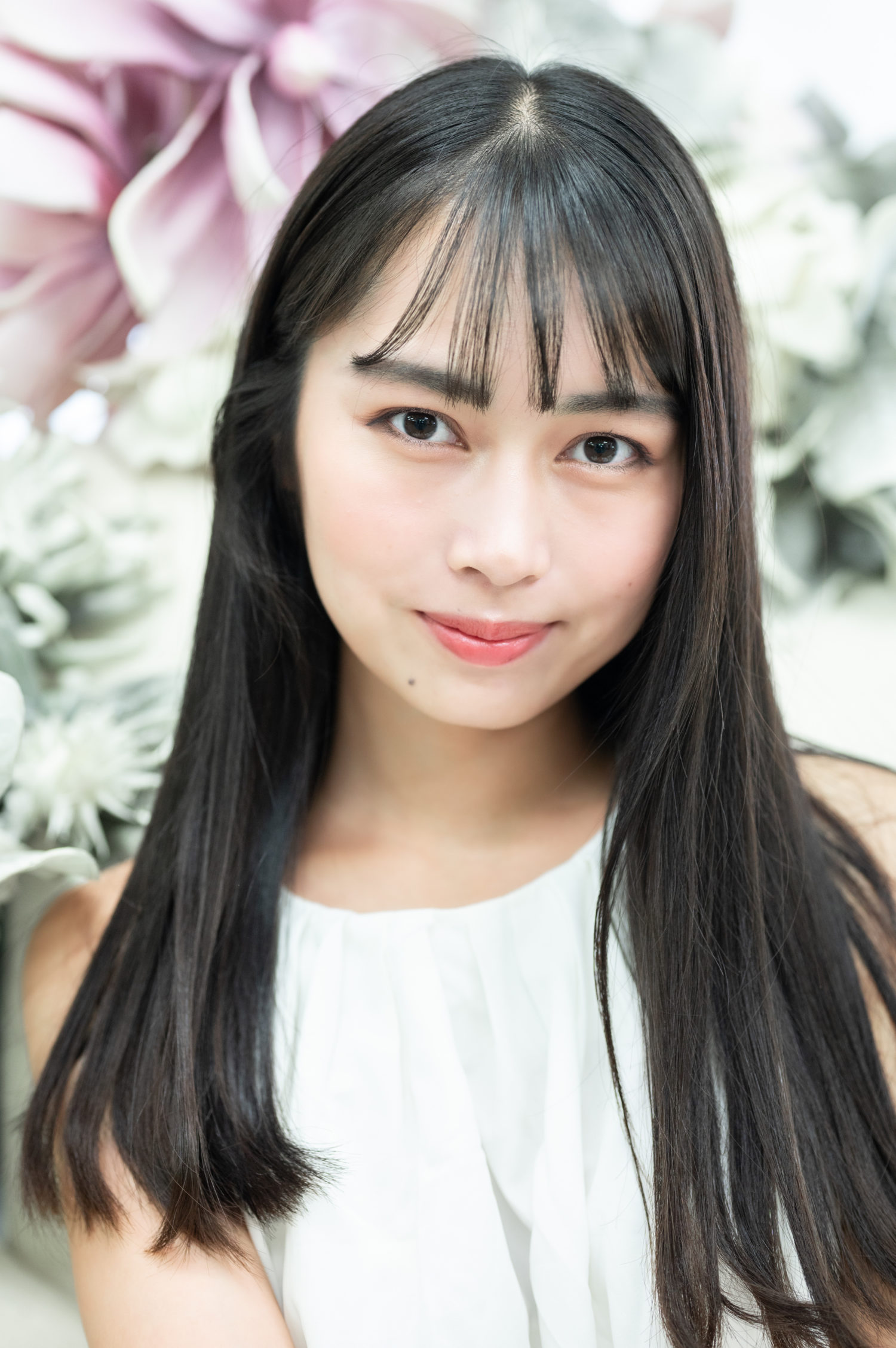 青野 さくら アー写1